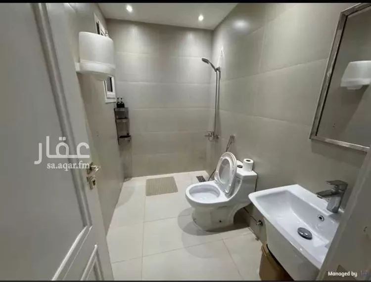 شقة للإيجار في شارع الشيخ عبدالله بن جبرين, حي القيروان, مدينة الرياض, منطقة الرياض صورة 2