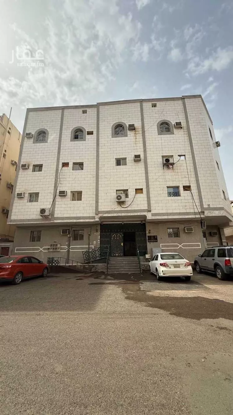 عمارة للبيع في شارع يزيد بن الحكم الثقفى, حي الراية, مدينة المدينة المنورة, منطقة المدينة المنورة