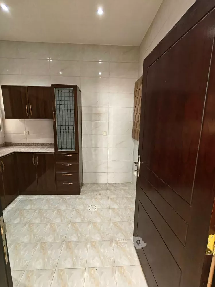 شقة للإيجار في شارع وادي هجر, حي الملقا, مدينة الرياض, منطقة الرياض 14