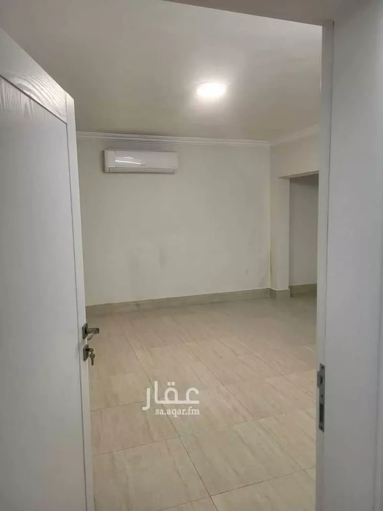 شقة للإيجار في شارع عفيف الغفاري, حي الربوة, مدينة الرياض, منطقة الرياض صورة 4