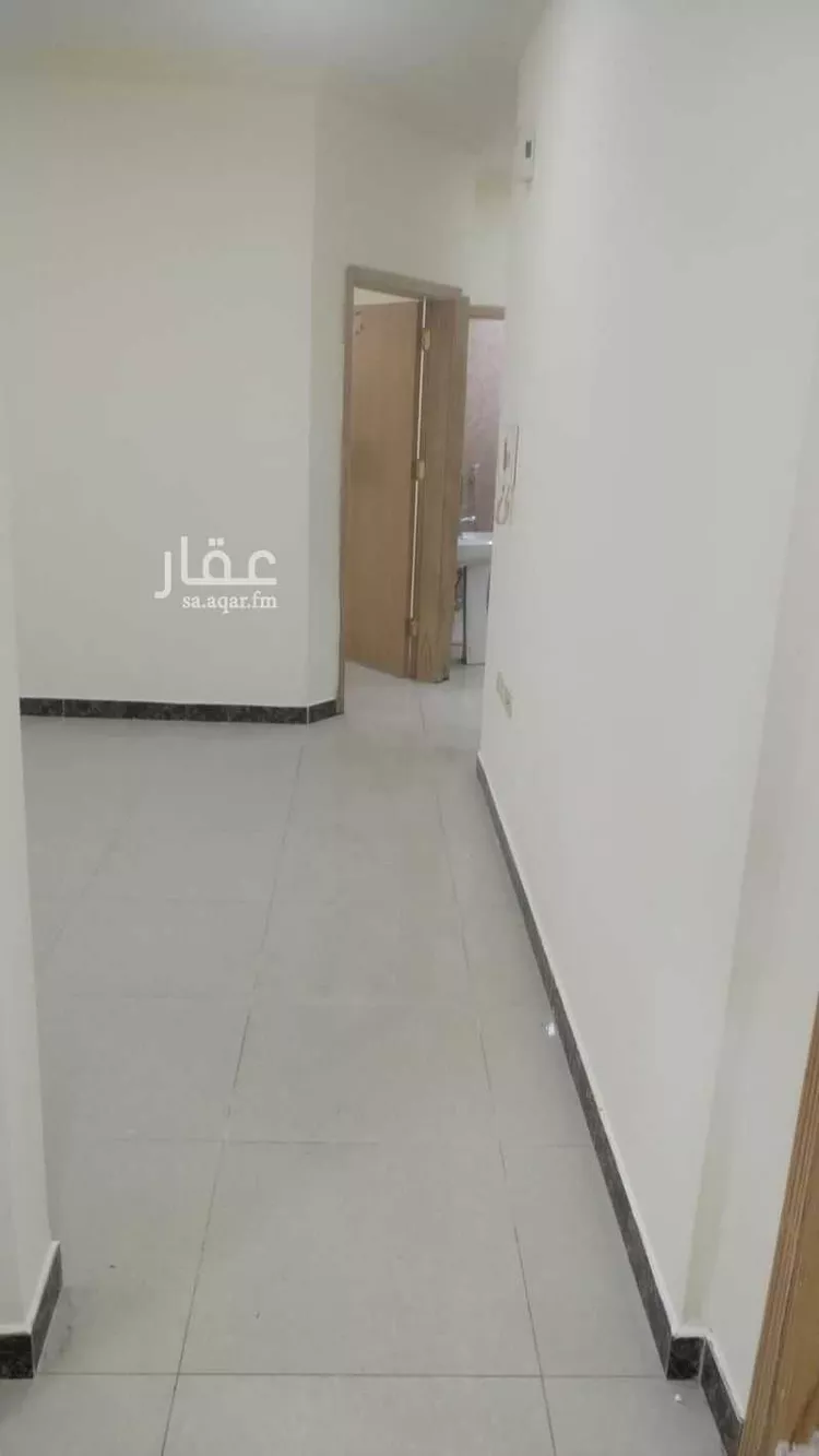 شقة للإيجار في شارع القحيف العنبري, حي الملز, مدينة الرياض, منطقة الرياض صورة 3