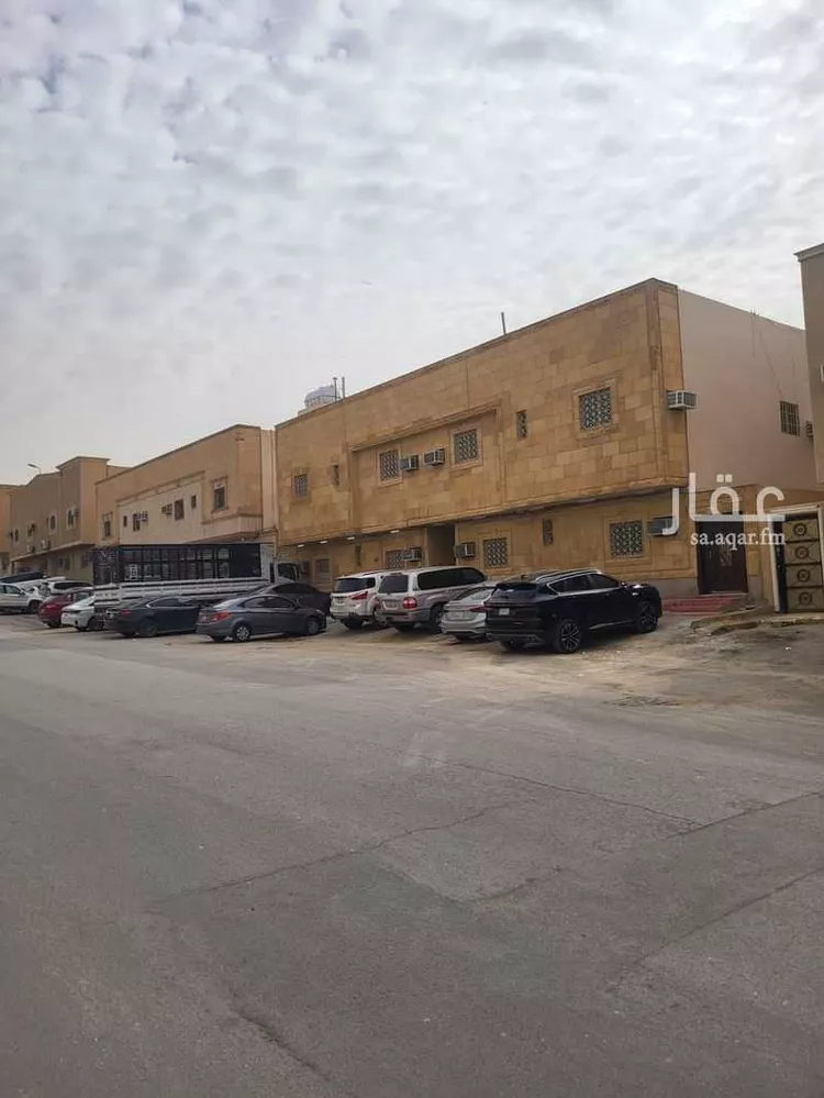 عمارة للبيع في شارع الأحياء, حي العزيزية, مدينة الرياض, منطقة الرياض 20