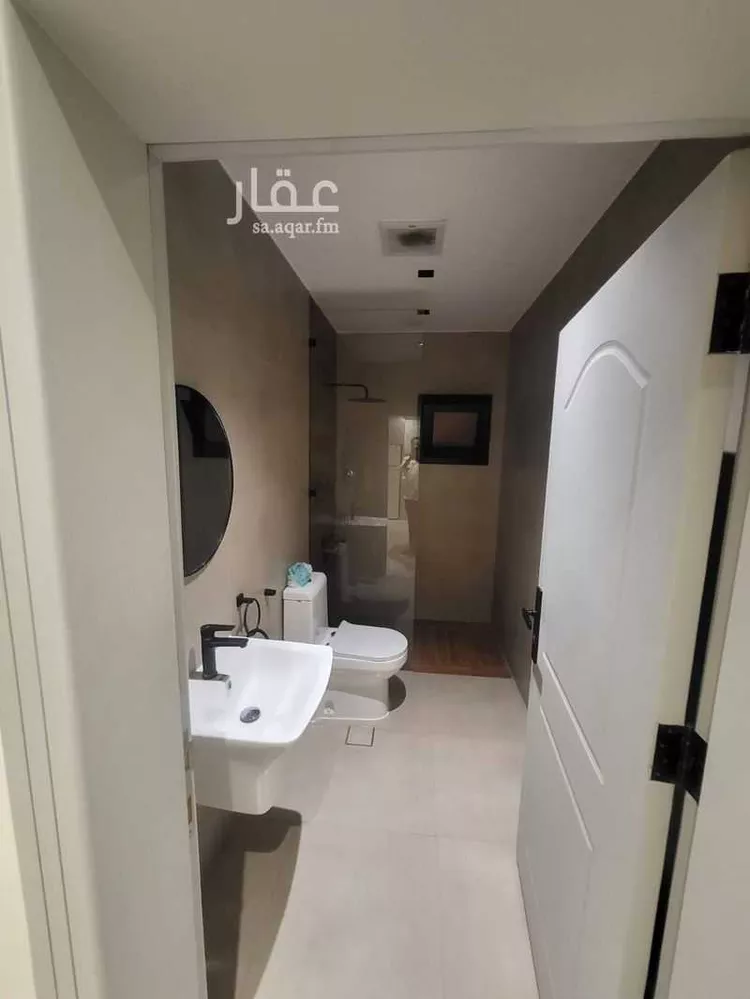 شقة للإيجار في شارع الفرزدق, حي الضباط, مدينة الرياض, منطقة الرياض صورة 4
