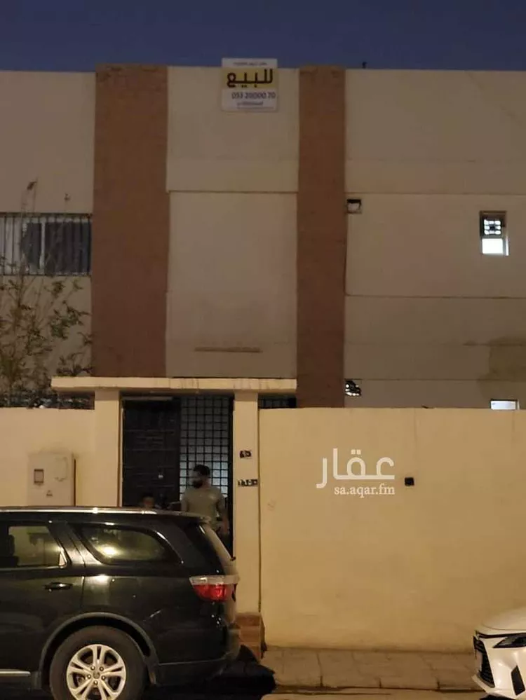 فيلا للبيع في شارع أصفان, حي الزهراء, مدينة الرياض, منطقة الرياض صورة 2