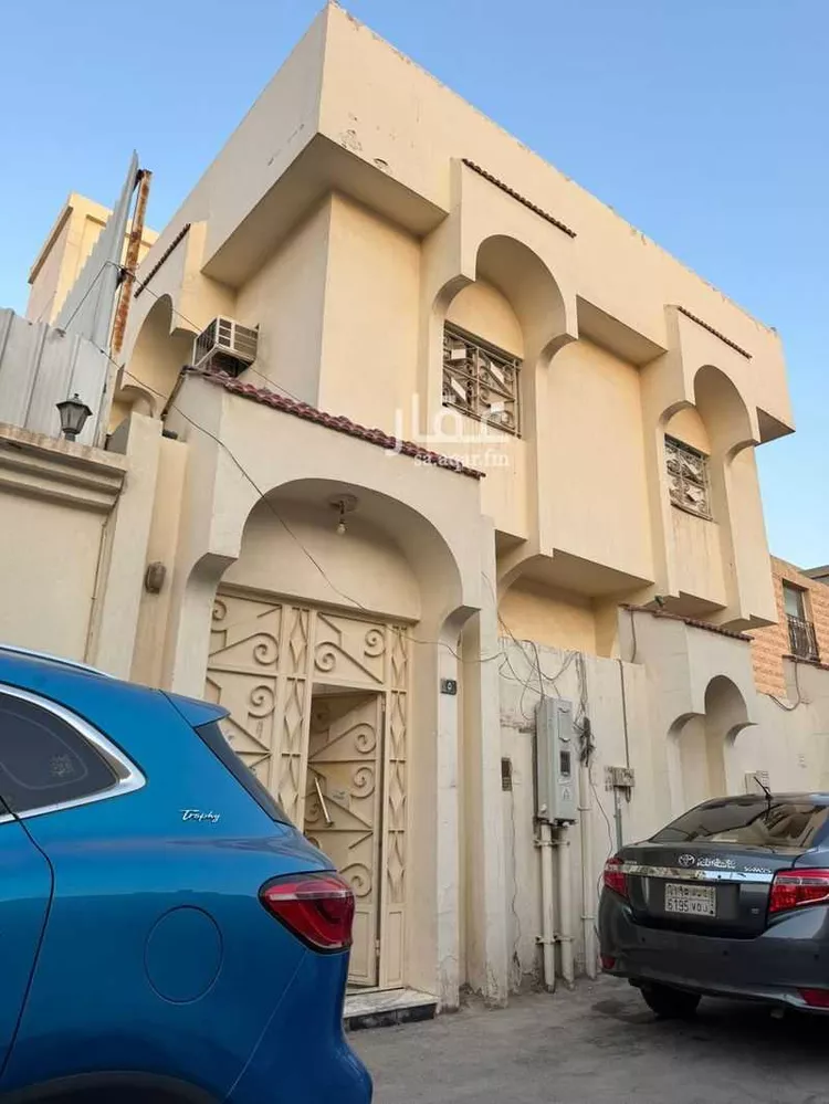 فيلا للبيع في شارع أبي الرضا المقرئ, حي الزهراء, مدينة الرياض, منطقة الرياض صورة 2