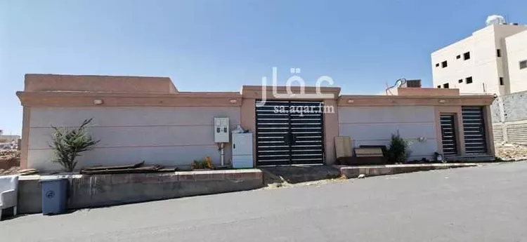 استراحة للبيع في شارع ابراهيم بن هلال بن علي, حي العاقول, مدينة المدينه المنوره, منطقة المدينة المنورة