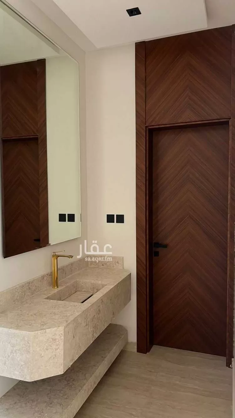 دور للبيع في شارع عاصم بن خلف, حي الشفاء, مدينة الرياض, منطقة الرياض صورة 2