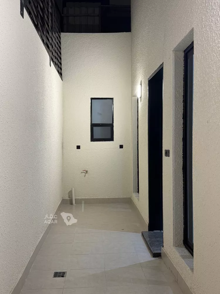 دور للبيع في شارع خزام, حي الدريهمية, مدينة الرياض, منطقة الرياض 11