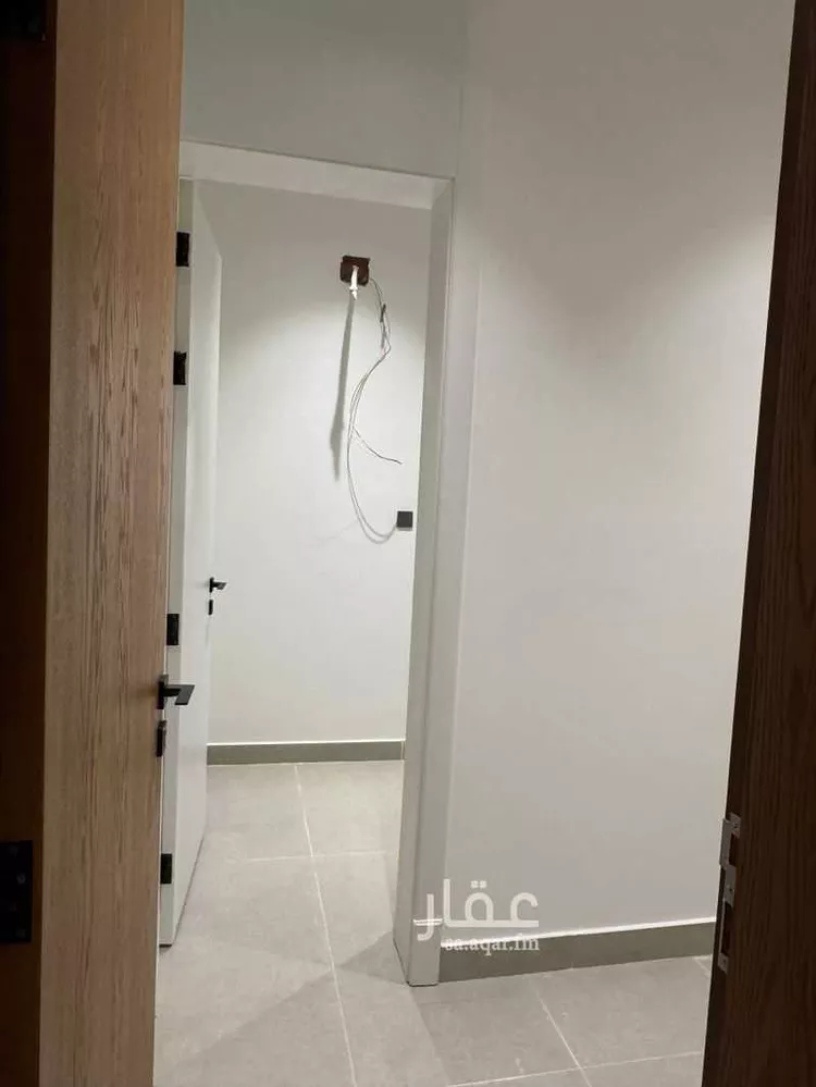 دور للبيع في شارع المحرق, حي الحزم, مدينة الرياض, منطقة الرياض 8