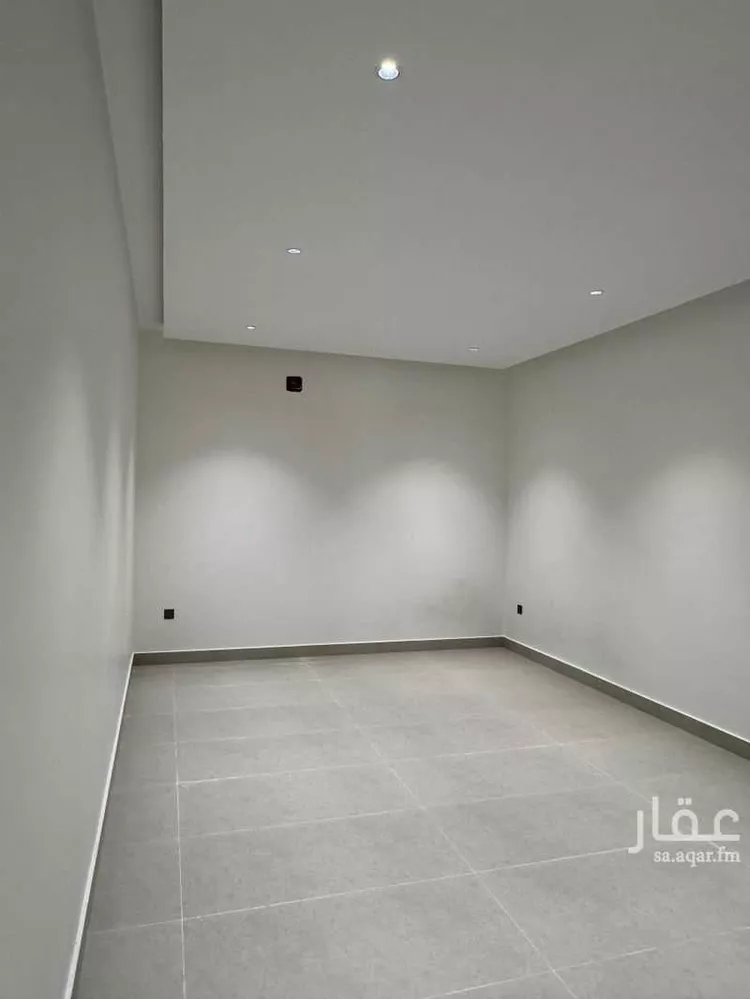 دور للبيع في شارع المحرق, حي الحزم, مدينة الرياض, منطقة الرياض 17