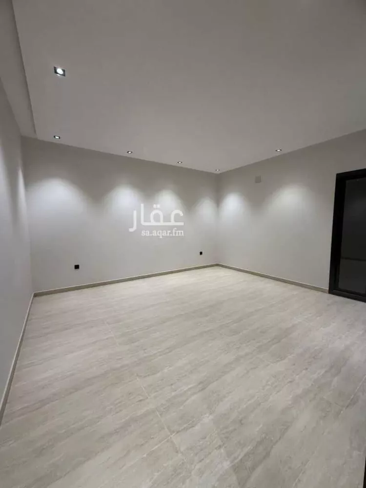 دور للبيع في شارع المكاسب, حي الحزم, مدينة الرياض, منطقة الرياض صورة 3