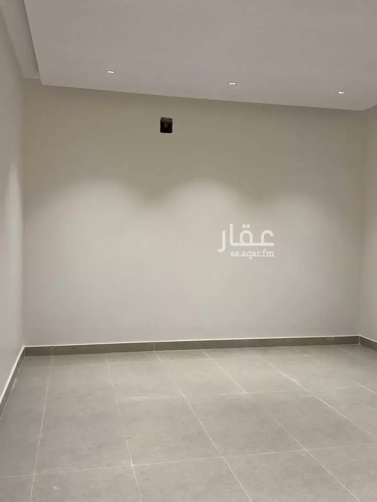 دور للبيع في شارع المحرق, حي الحزم, مدينة الرياض, منطقة الرياض 24