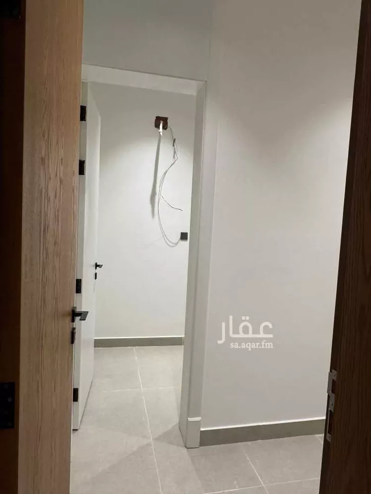 دور للبيع في شارع المحرق, حي الحزم, مدينة الرياض, منطقة الرياض 21