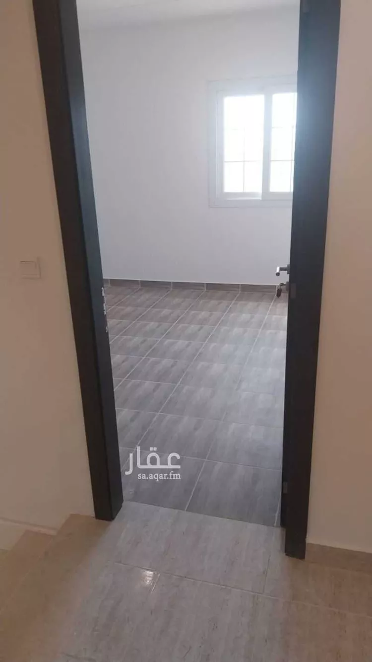 فيلا للإيجار في شارع أبي الفضل الخيمي, حي مطار الملك خالد الدولي, مدينة الرياض, منطقة الرياض 10