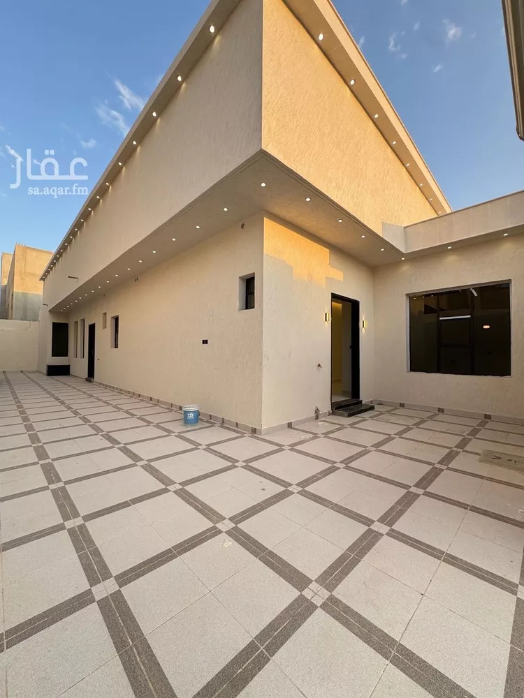 دور للبيع في شارع الحارث بن زهير العكلي, حي الهدا, مدينة الخرج, منطقة الرياض صورة 2