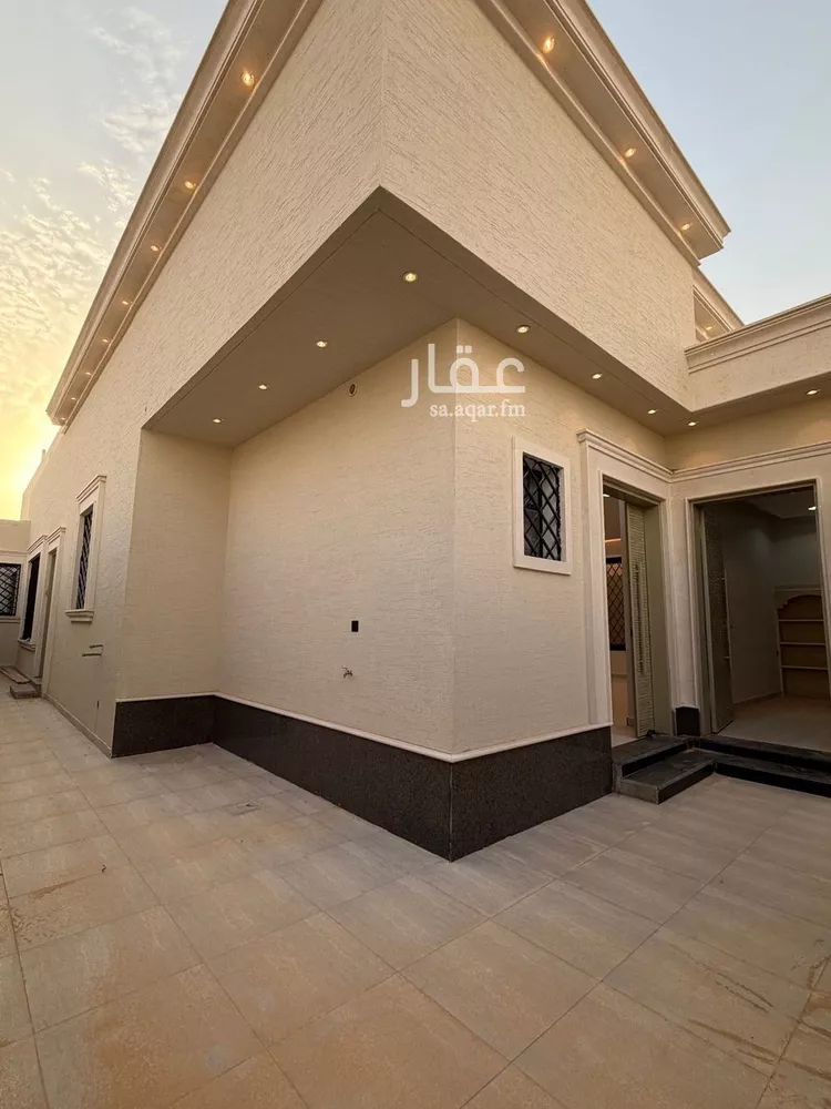 دور للبيع في شارع الحارث بن عبد الله الأوسي, حي الهدا, مدينة الخرج, منطقة الرياض