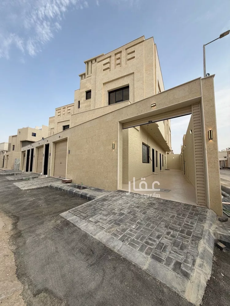 دور للإيجار في شارع مشرفة 82, حي مشرفة, مدينة الهياثم, منطقة الرياض