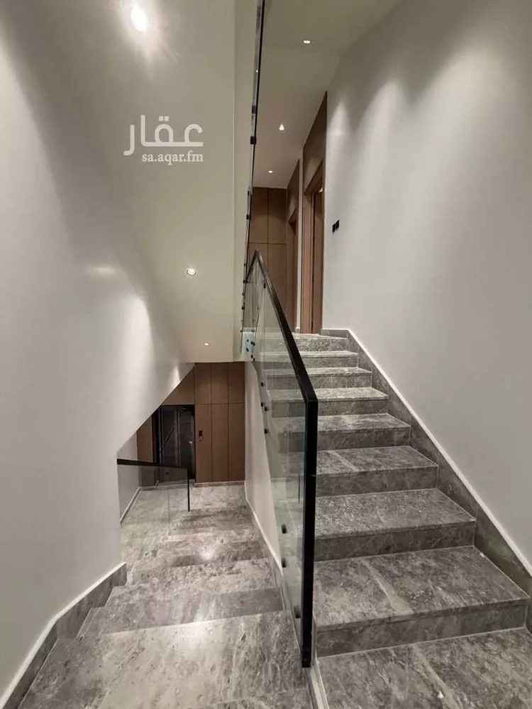 دور للبيع في شارع رقم 378, حي النرجس, مدينة الرياض, منطقة الرياض 8
