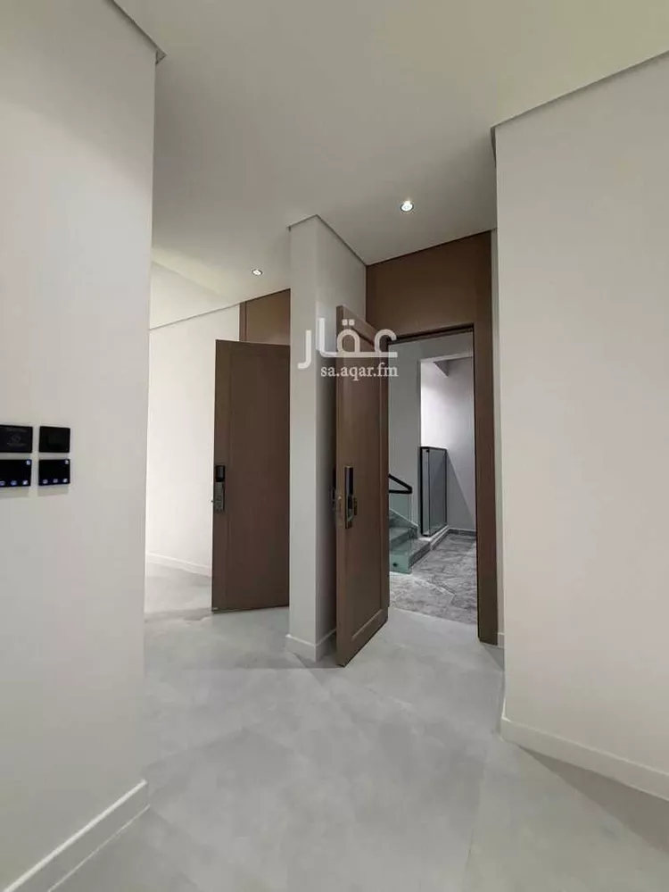 دور للبيع في شارع رقم 378, حي النرجس, مدينة الرياض, منطقة الرياض صورة 5