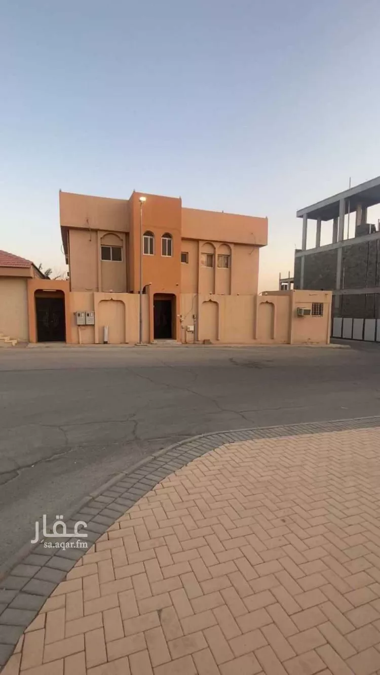 فيلا للبيع في شارع 2044352, حي الوفاء, مدينة عنيزه, منطقة القصيم صورة 3