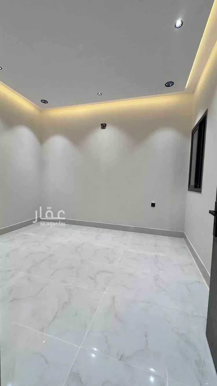 دور للبيع في شارع شيبان بن أبي شيبة, حي الرمال, مدينة الرياض, منطقة الرياض صورة 5