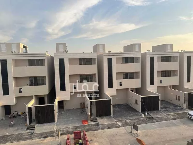 دور للبيع في شارع محسن باروم, حي العارض, مدينة الرياض, منطقة الرياض صورة 2