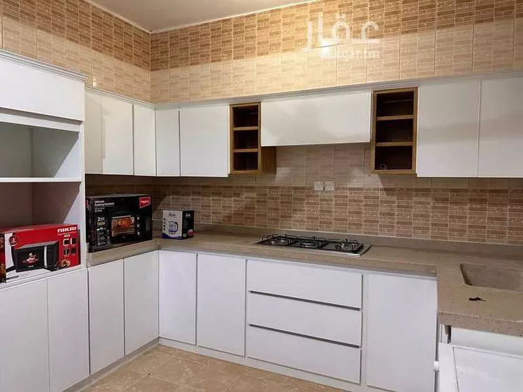 شقة للإيجار في شارع عبد الرحمن بن عبيد الله القرشي, حي صلاح الدين الغربي, مدينة حائل, منطقة حائل صورة 4