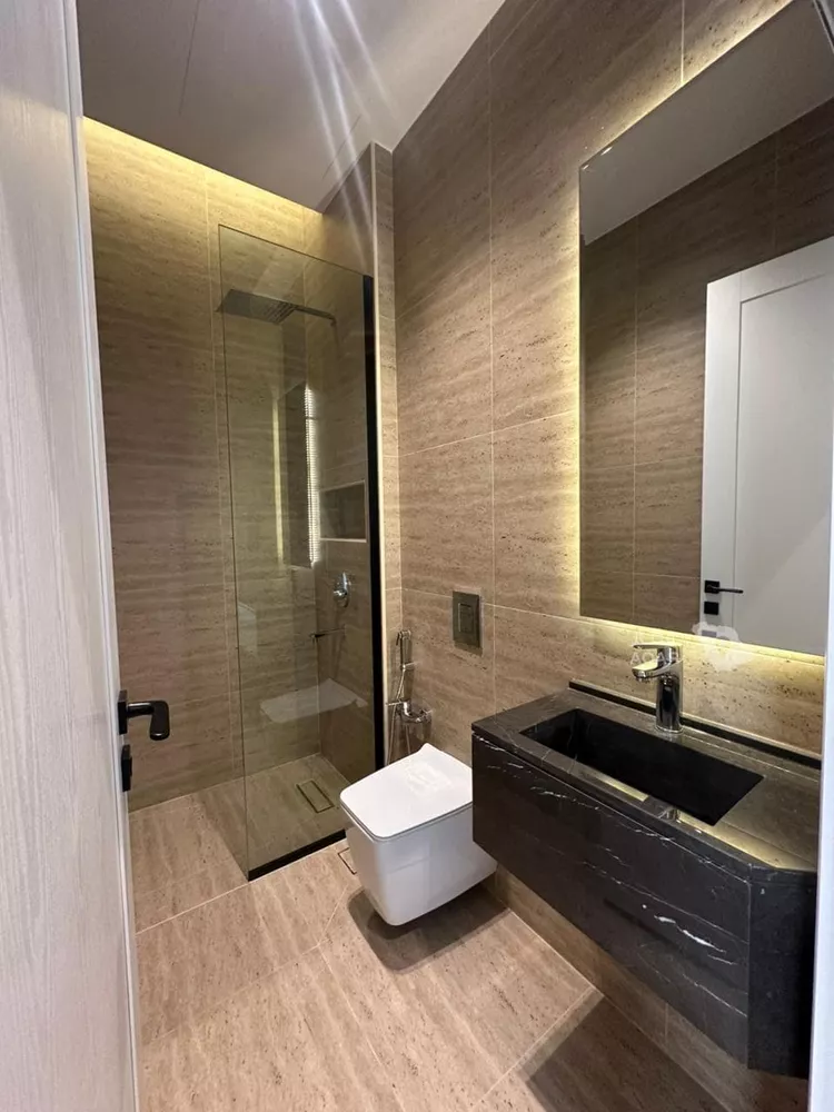 Floor for Rent in Riyadh Salah Ad Din 6