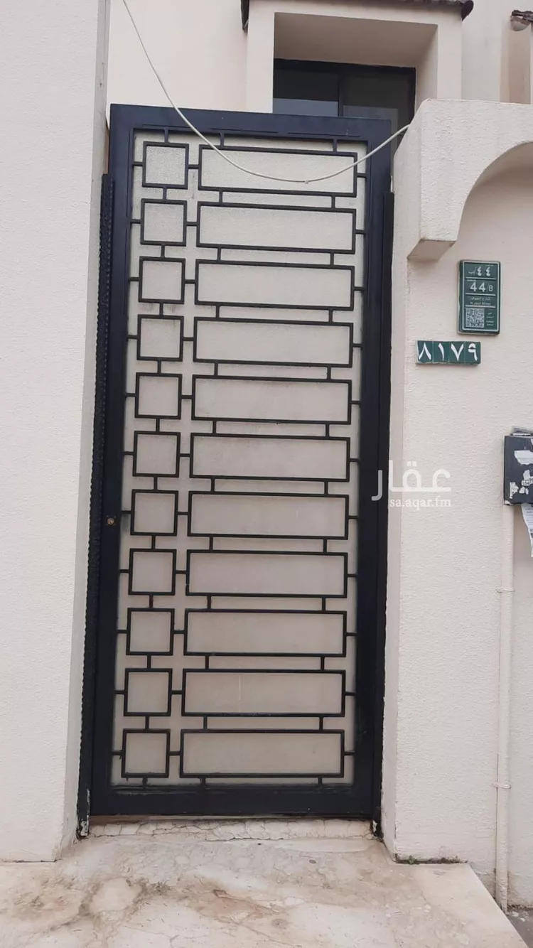 فيلا للبيع في شارع الجوف, حي السليمانية, مدينة الرياض, منطقة الرياض صورة 2