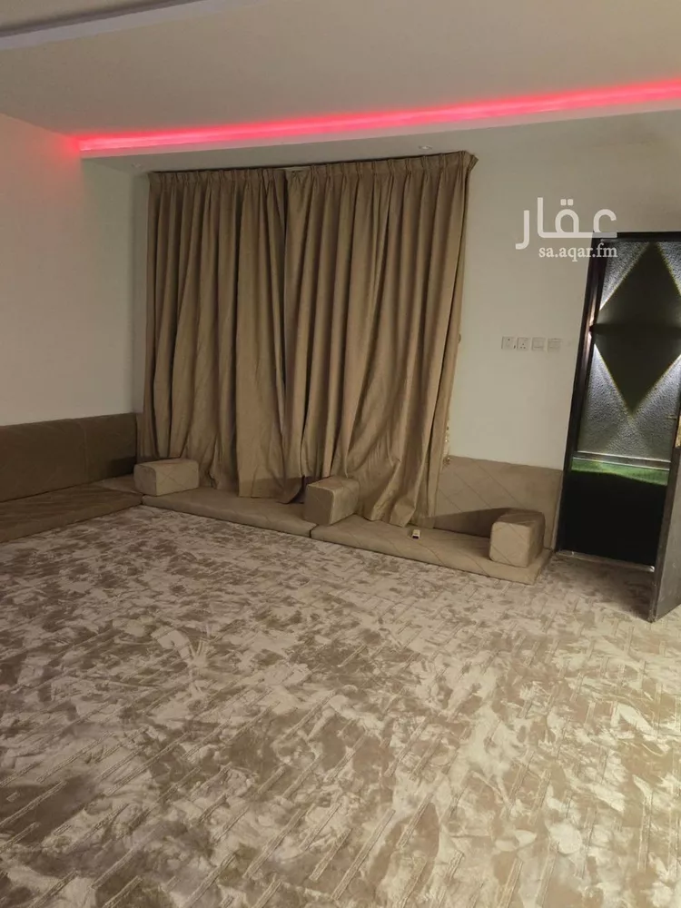 استراحة للبيع في شارع أحمد بن سليمان النجاد, حي المهدية, مدينة الرياض, منطقة الرياض صورة 2