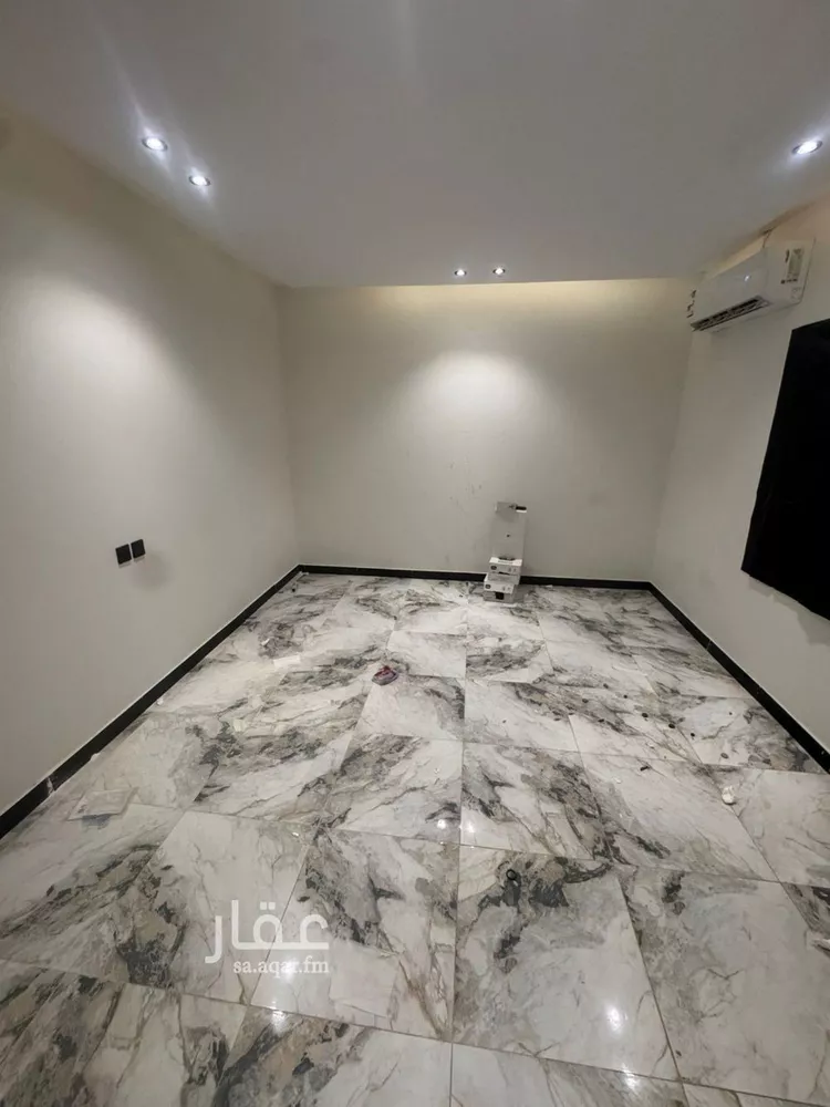 شقة للإيجار في شارع إسماعيل بن مبارك, حي الإزدهار, مدينة الرياض, منطقة الرياض