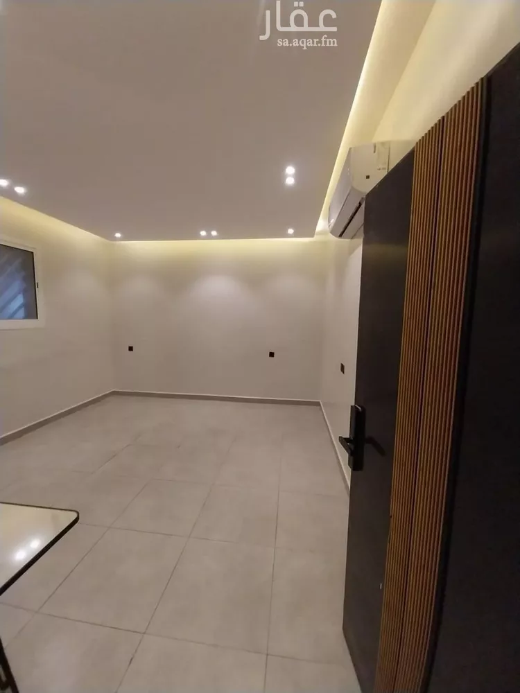 شقة للإيجار في شارع النويبعة, حي اليرموك, مدينة الرياض, منطقة الرياض صورة 2