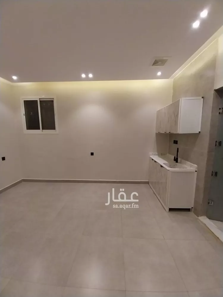 شقة للإيجار في شارع النويبعة, حي اليرموك, مدينة الرياض, منطقة الرياض صورة 5