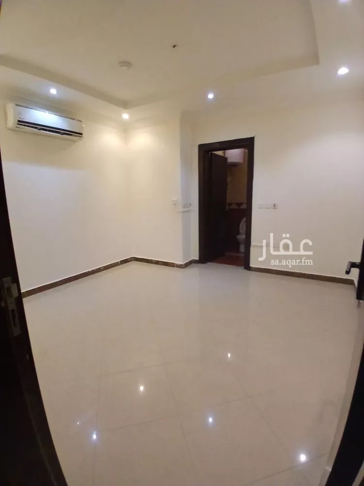 شقة للإيجار في شارع وادي الزرقاء, حي الوادي, مدينة الرياض, منطقة الرياض صورة 3