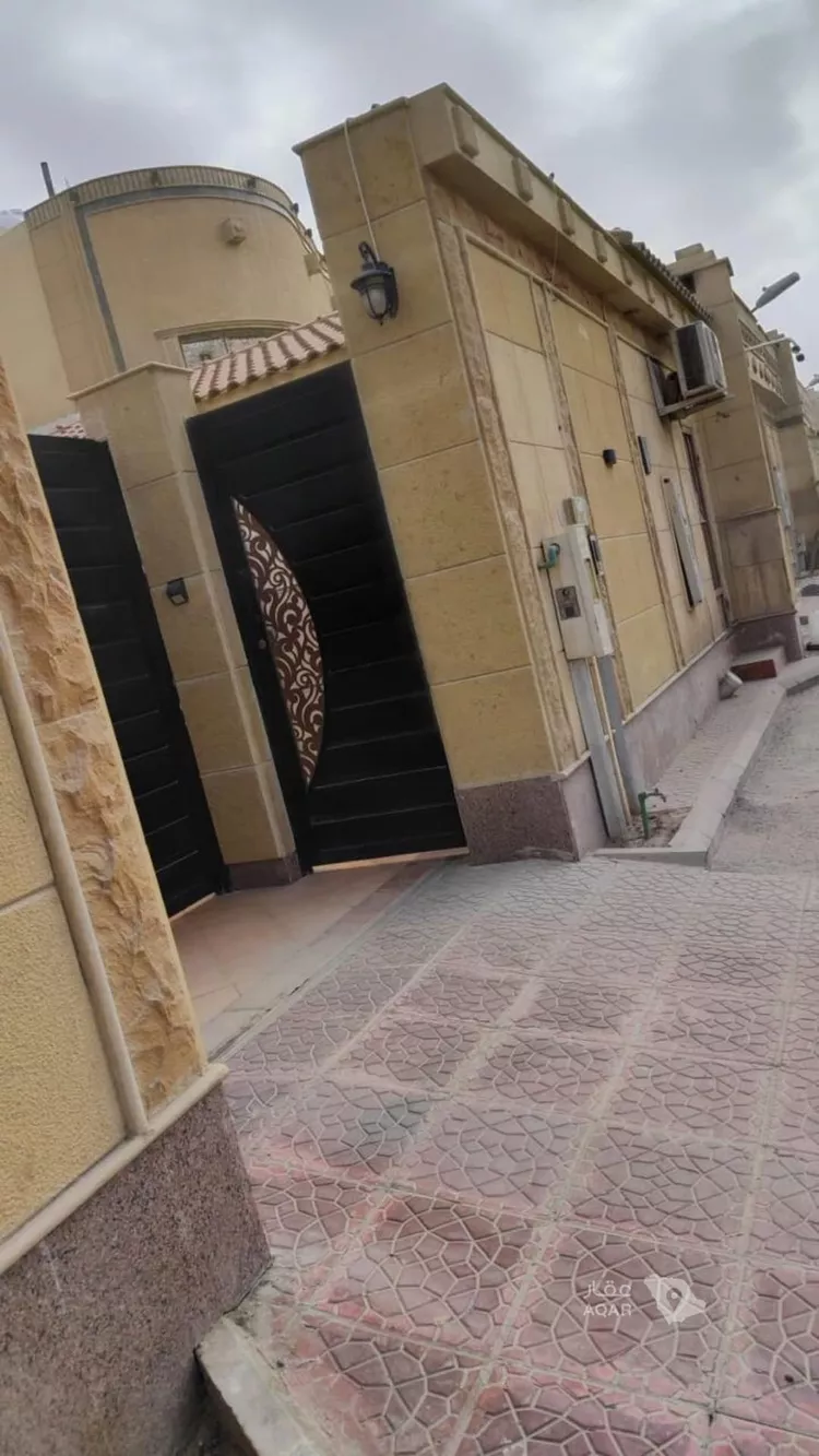 فيلا للبيع في شارع المنتدى, حي الخليج, مدينة الرياض, منطقة الرياض صورة 2