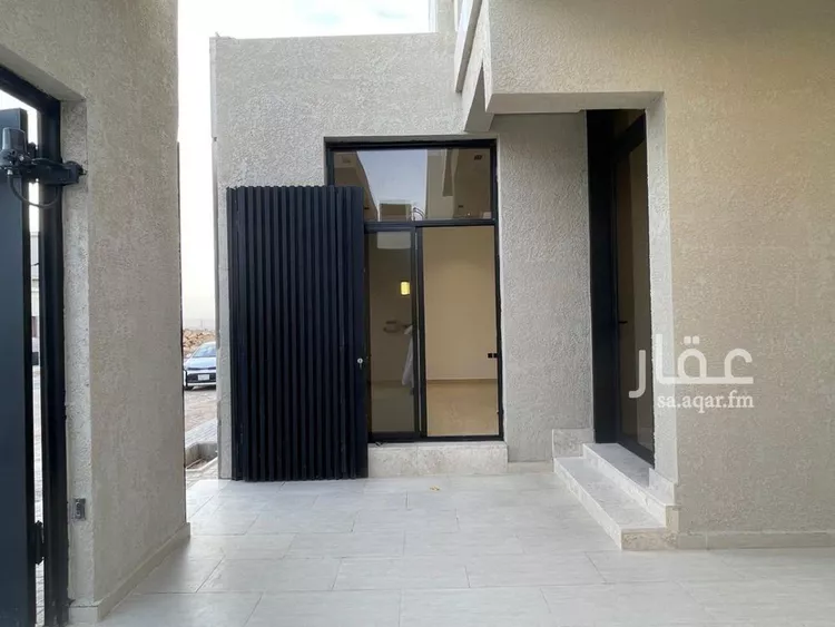 فيلا للبيع في شارع أبي بكر الوراق, حي المهدية, مدينة الرياض, منطقة الرياض صورة 2