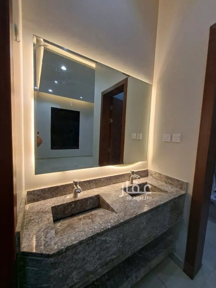 Villa for Rent in Riyadh Al Arid 7