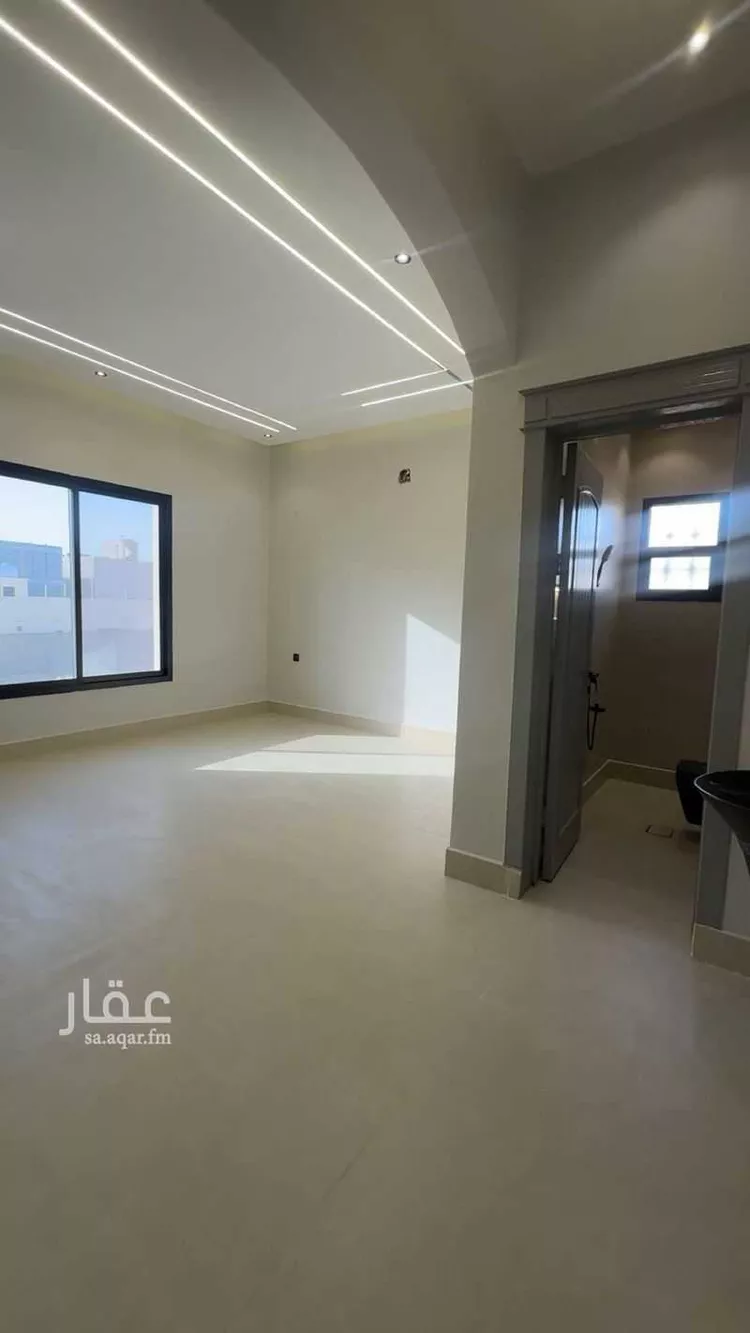 فيلا للبيع في شارع حسين باسلامه, حي الجنادرية, مدينة الرياض, منطقة الرياض صورة 2