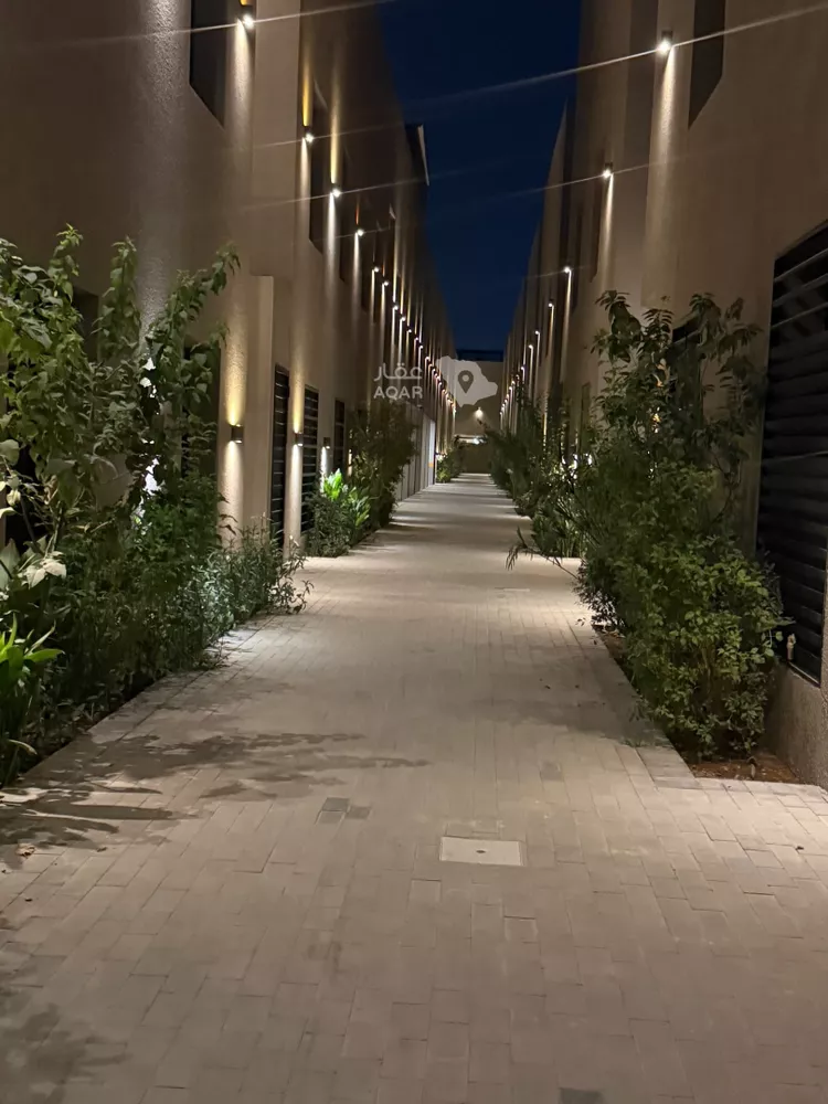 فيلا للإيجار في شارع جبل اللوز, حي الرمال, مدينة الرياض, منطقة الرياض 4