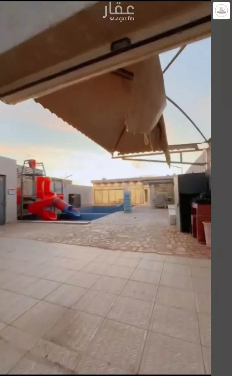 استراحة للبيع في شارع عمر الهمذاني, حي الوهلان, مدينة عنيزة, منطقة القصيم صورة 4