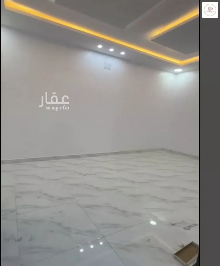 فيلا للبيع في شارع ابن شريح, حي الخزامى, مدينة عنيزة, منطقة القصيم صورة 3