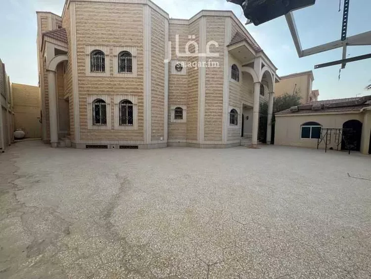 فيلا للبيع في شارع بيروت, حي العاصمة, مدينة امارة منطقة الرياض - الدرعيه, منطقة الرياض صورة 2