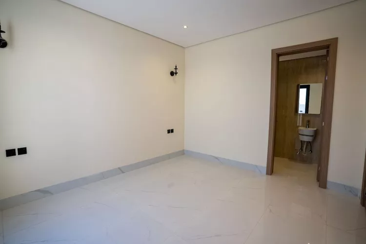 دور للبيع في شارع الجابري ، حي العليا ، الرياض ، منطقة الرياض 7