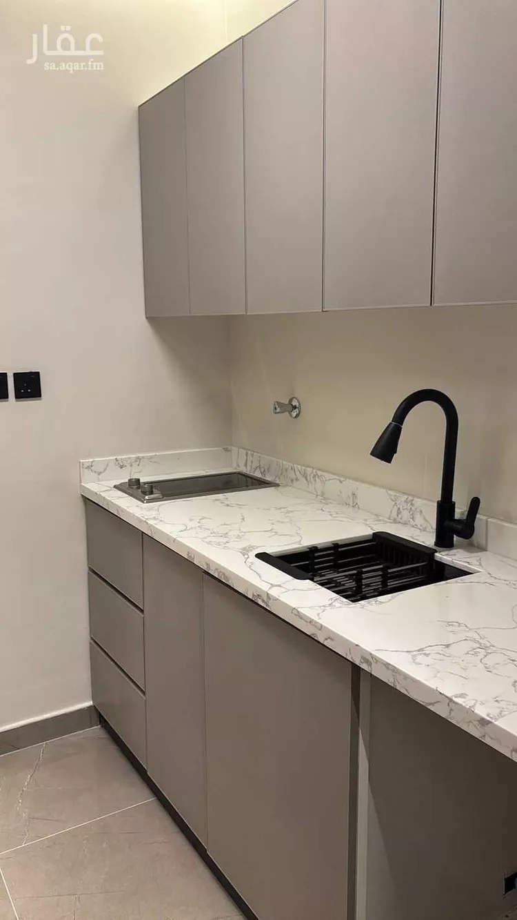 شقة للإيجار في شارع الدهناء, حي الملقا, مدينة الرياض, منطقة الرياض صورة 3