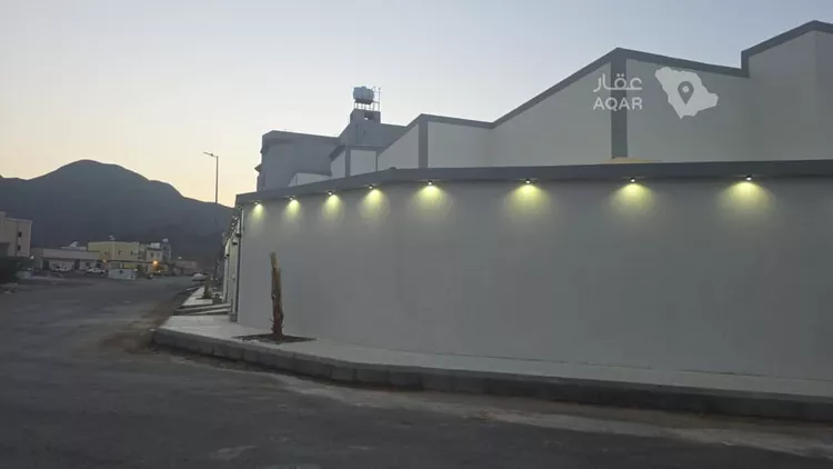 دور للبيع في شارع داود ابن المفضل, حي العزيزية, مدينة المدينة المنورة, منطقة المدينة المنورة صورة 5