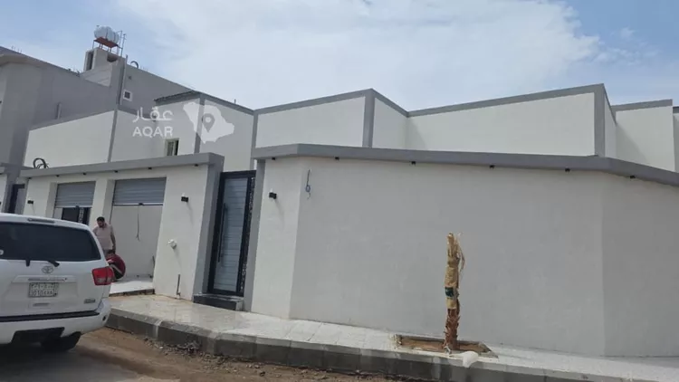 دور للبيع في شارع داود ابن المفضل, حي العزيزية, مدينة المدينة المنورة, منطقة المدينة المنورة صورة 2