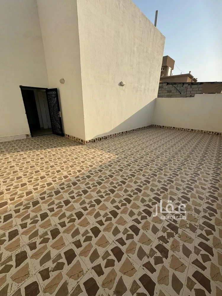 شقة للبيع في شارع سليمان بن عبد الوهاب, حي مريخ, مدينة جدة, منطقة مكة المكرمة