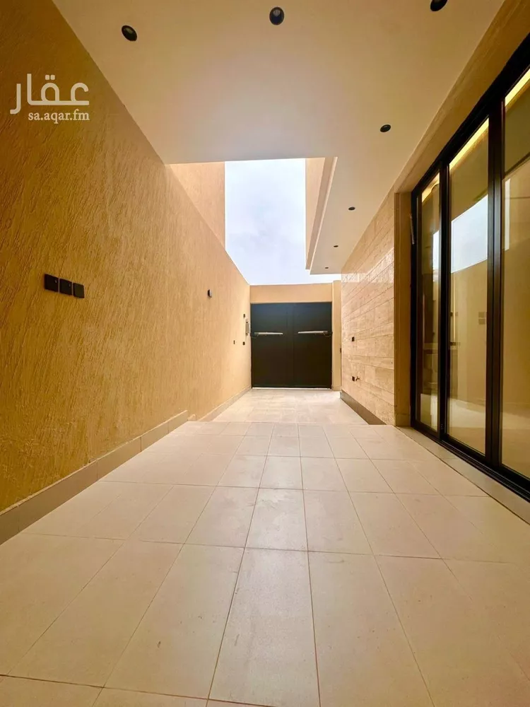 Floor for Sale in Riyadh An Narjis 13
