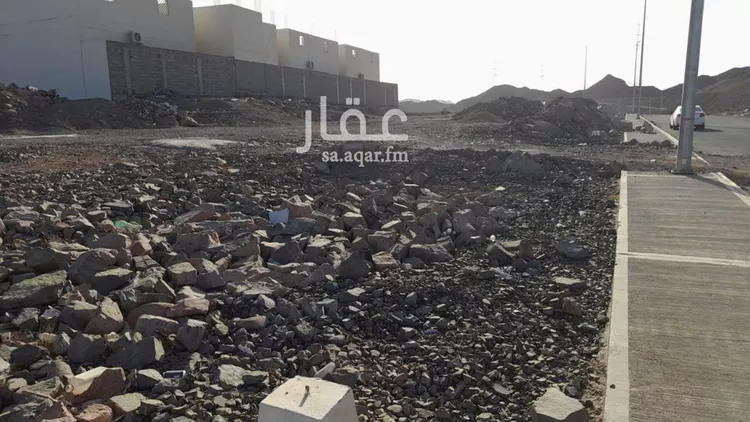 Land for Sale in Medina Qalat Makhit صورة 5