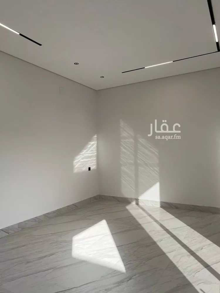دور للبيع في شارع الشيخ خليفة بن حمد ال ثاني , حي المعيزيلة, مدينة الرياض, منطقة الرياض صورة 2